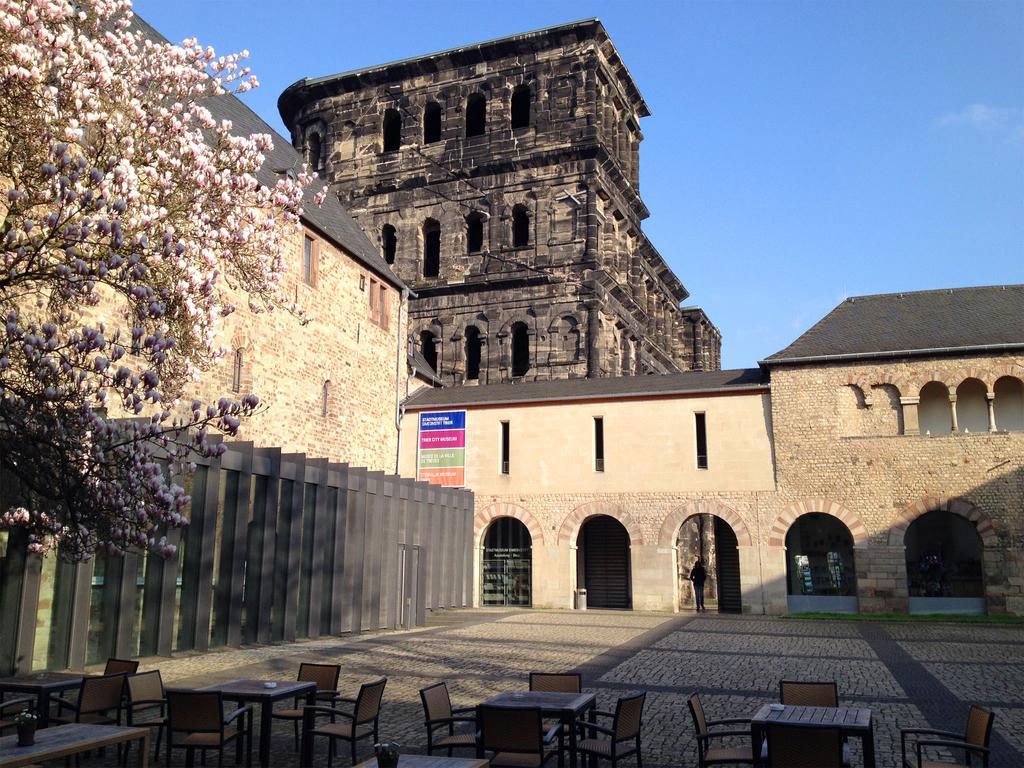 Ferienappartement Hennen Konz Exteriör bild