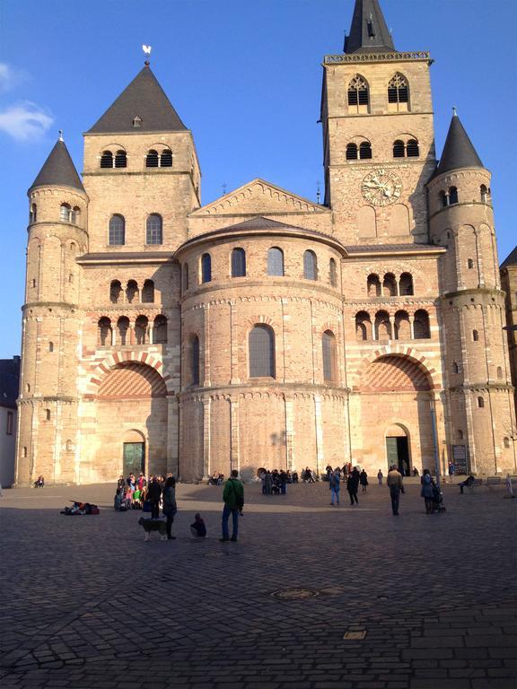 Ferienappartement Hennen Konz Exteriör bild